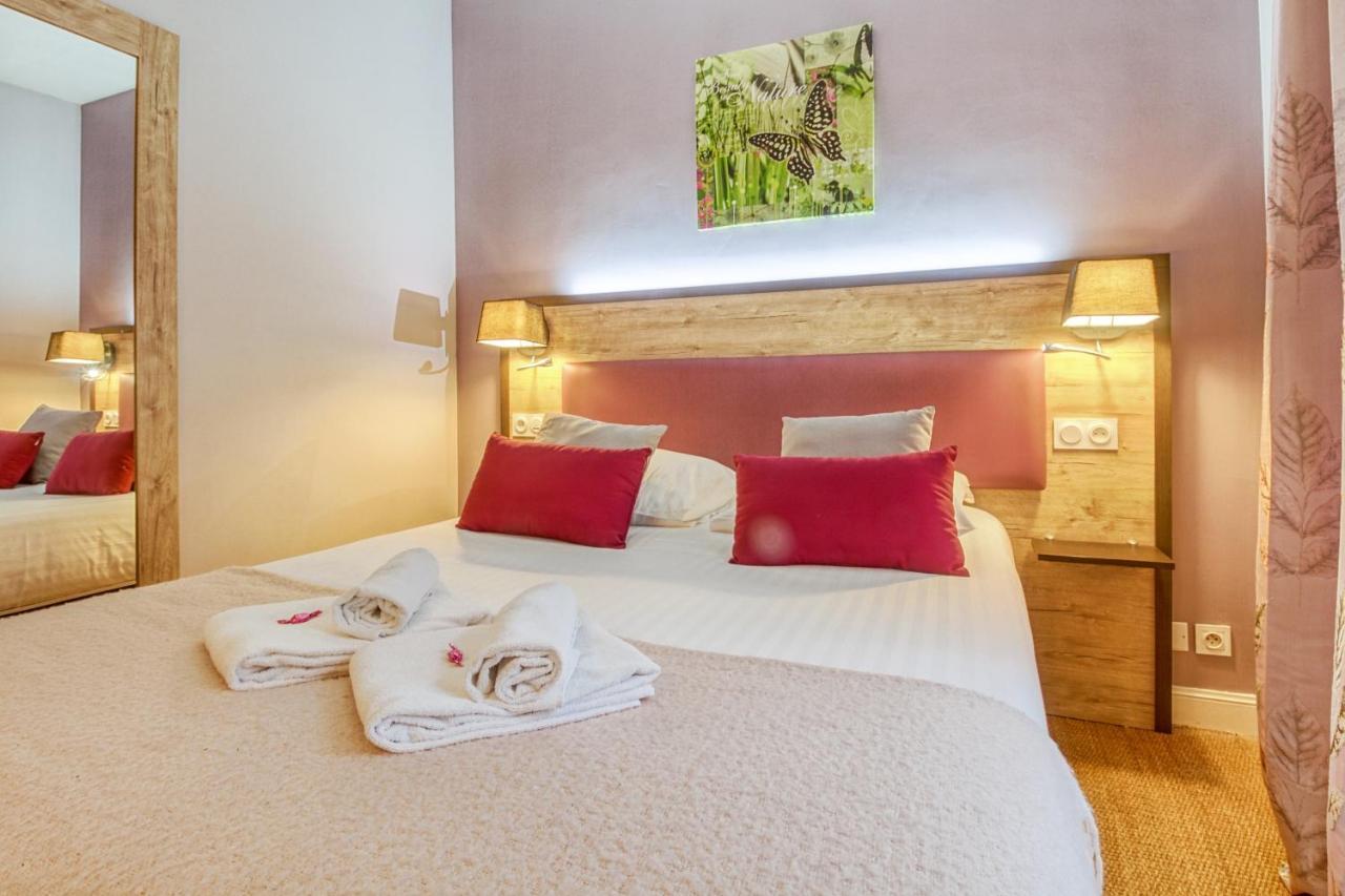 Hotel Saint Albert Sarlat Esterno foto