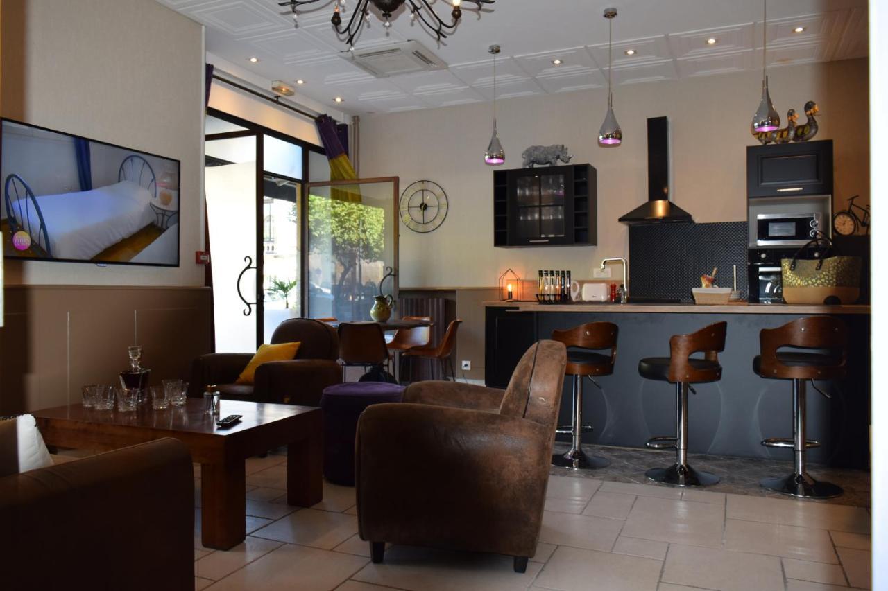 Hotel Saint Albert Sarlat Esterno foto