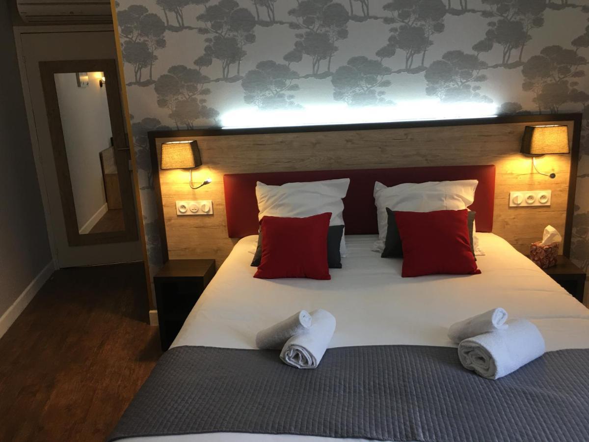 Hotel Saint Albert Sarlat Esterno foto